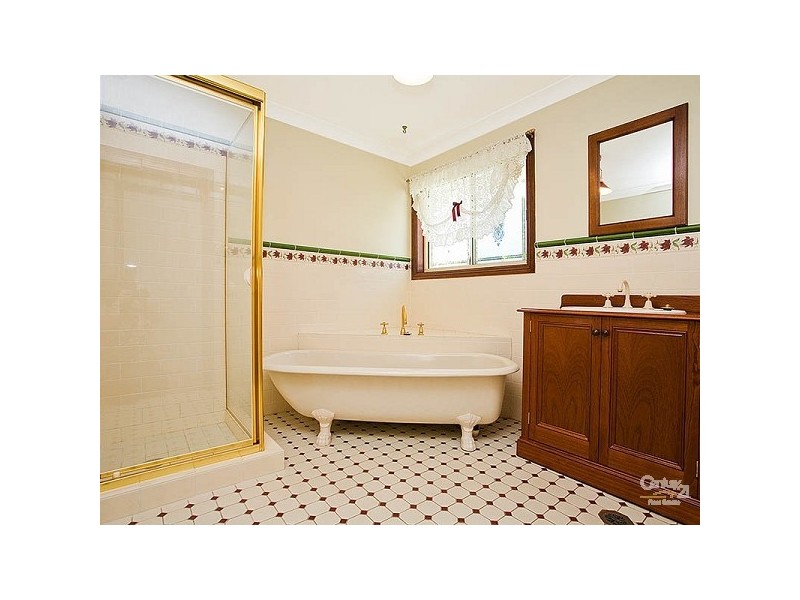 117 Brushwood Drive, Alfords Point NSW 2234