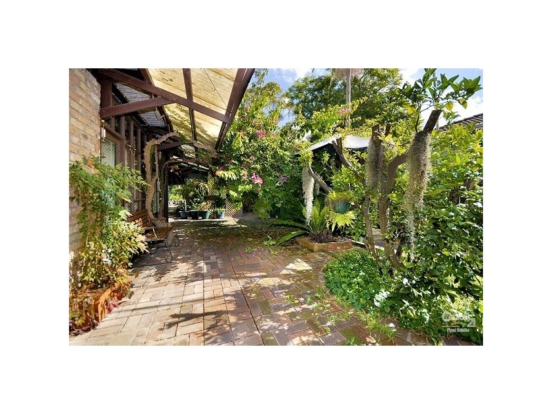 8 Thorp Road, Woronora NSW 2232