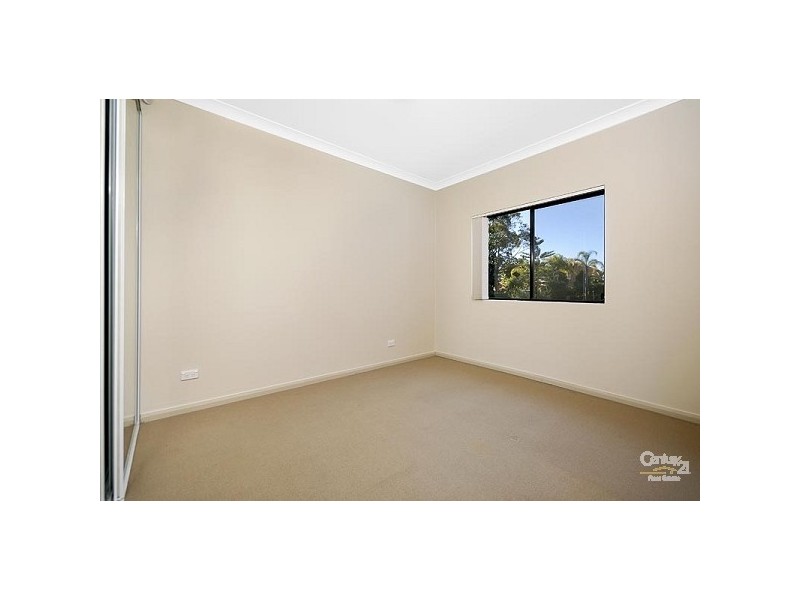 19/54 Osprey Dr, Illawong NSW 2234