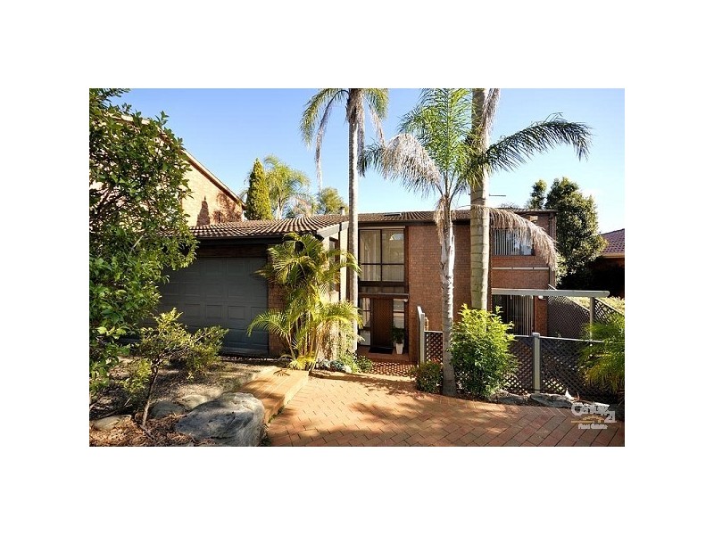 10 Brushwood Drive, Alfords Point NSW 2234