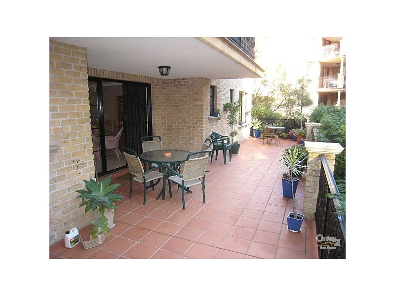 F2/6 Schofield Place, Menai NSW 2234