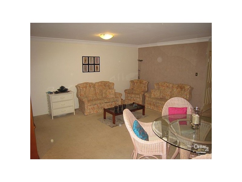 F2/6 Schofield Place, Menai NSW 2234