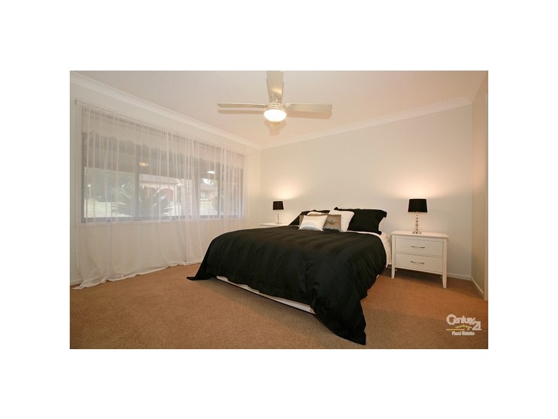 20 Jervis Drive, Illawong NSW 2234