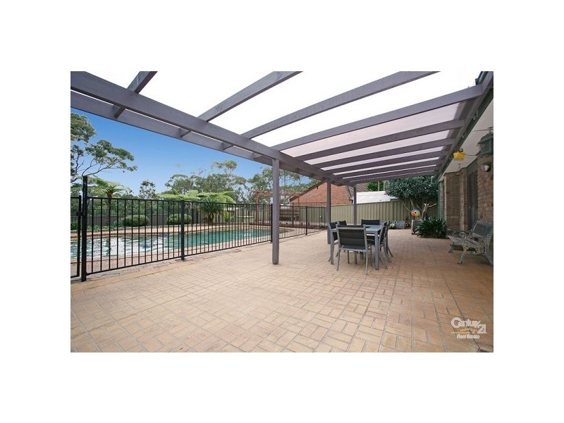 20 Jervis Drive, Illawong NSW 2234