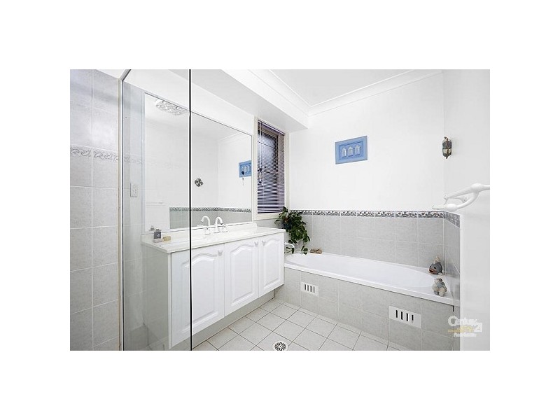 31/1 MacMahon Pl, Menai NSW 2234