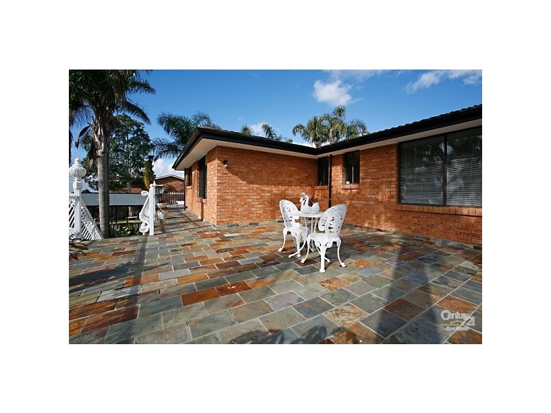 2A Norval Place, Illawong NSW 2234