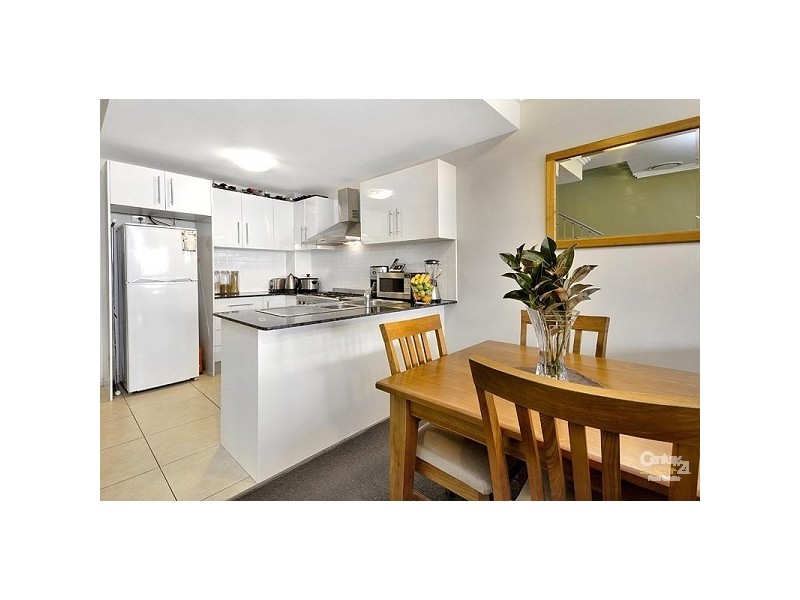 13/54 Osprey Dr, Illawong NSW 2234