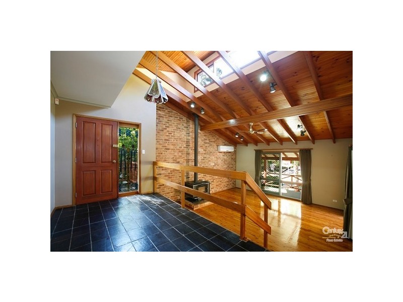 7 Ocean Place, Illawong NSW 2234