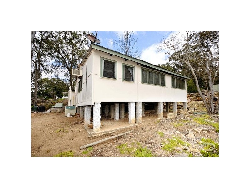 26B St George Cres, Sandy Point NSW 2172