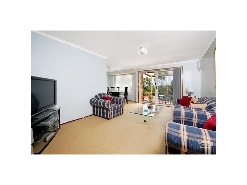 2 Panama, Illawong NSW 2234