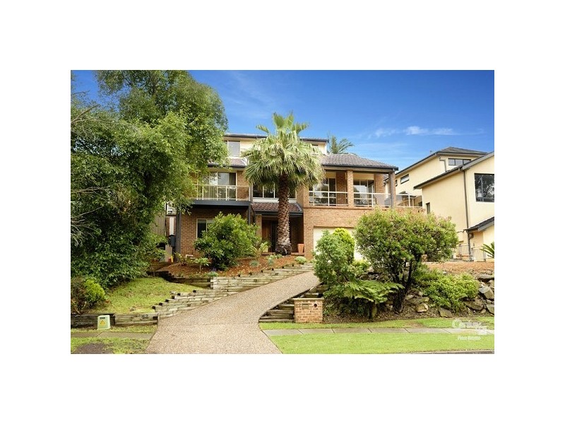 62 Griffin Parade, Illawong NSW 2234