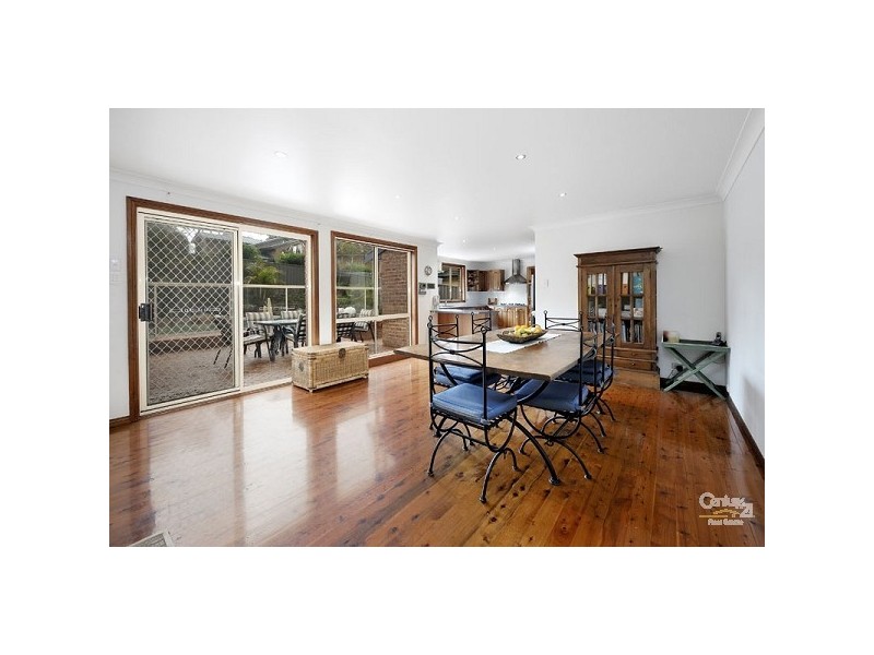 62 Griffin Parade, Illawong NSW 2234