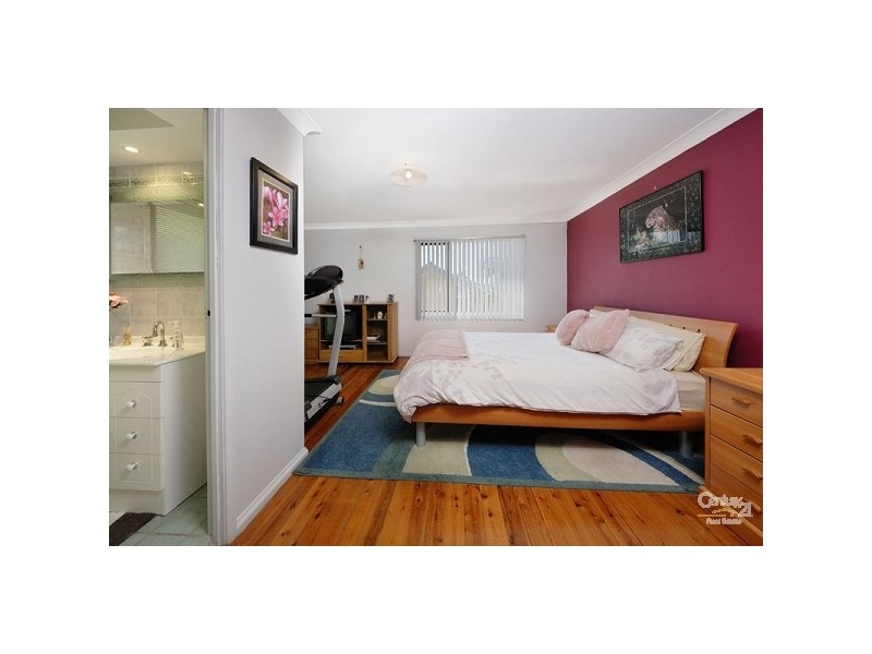 34 Fowler Road, Illawong NSW 2234