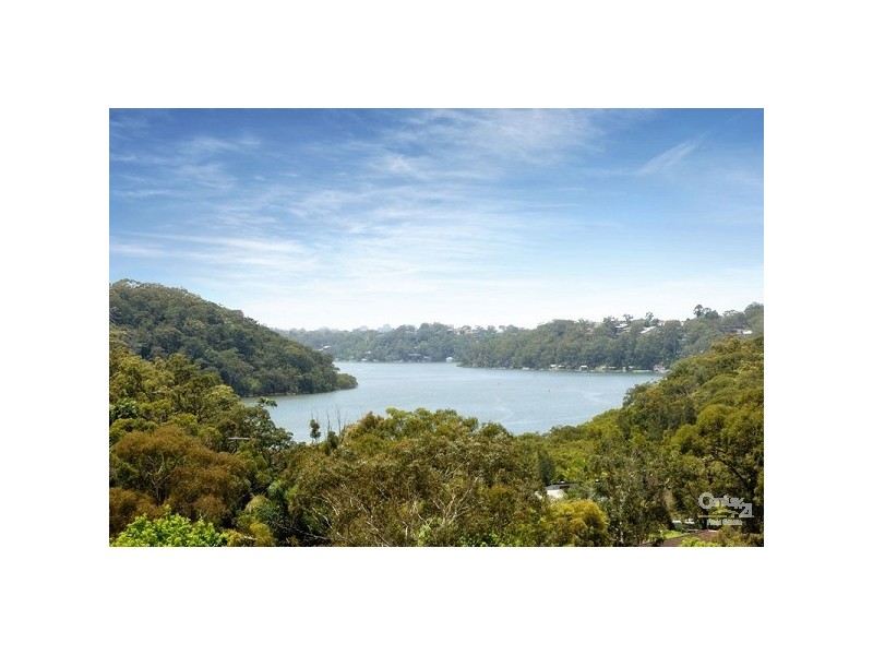 7 McPherson Pl, Illawong NSW 2234