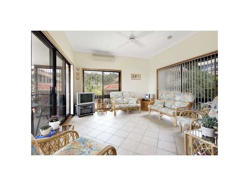 7 McPherson Pl, Illawong NSW 2234