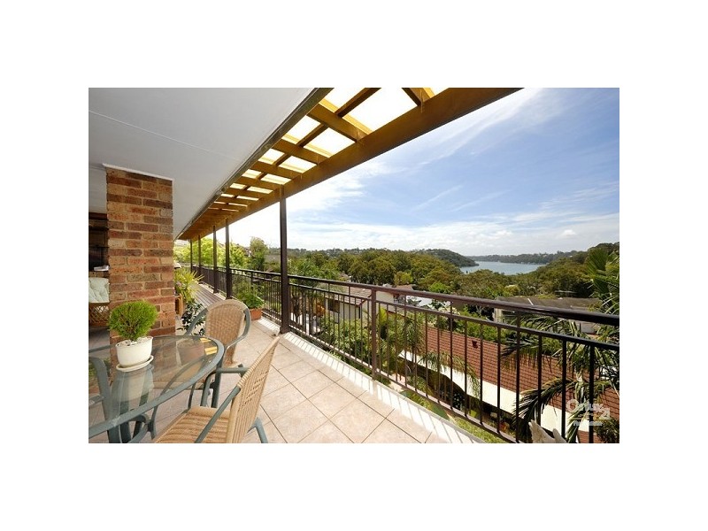 7 McPherson Pl, Illawong NSW 2234