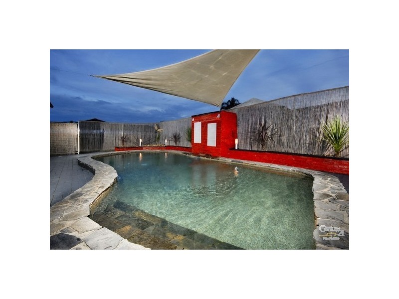 2 Lord Place, Barden Ridge NSW 2234