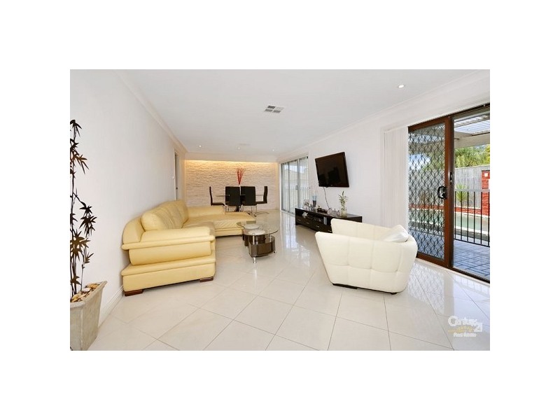 2 Lord Place, Barden Ridge NSW 2234