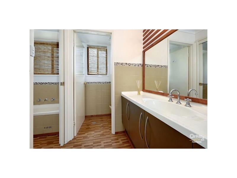 2 Lord Place, Barden Ridge NSW 2234