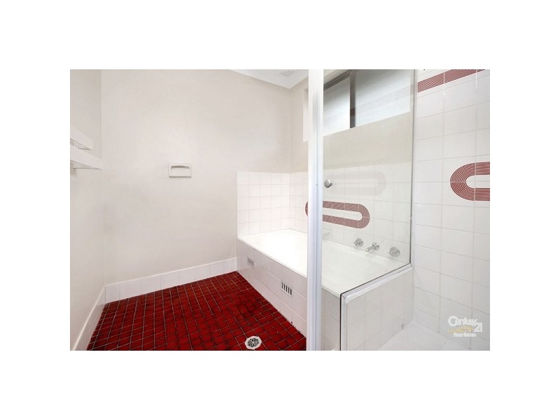 28 Elliott Rd, Menai NSW 2234