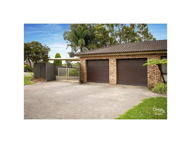 28 Elliott Rd, Menai NSW 2234
