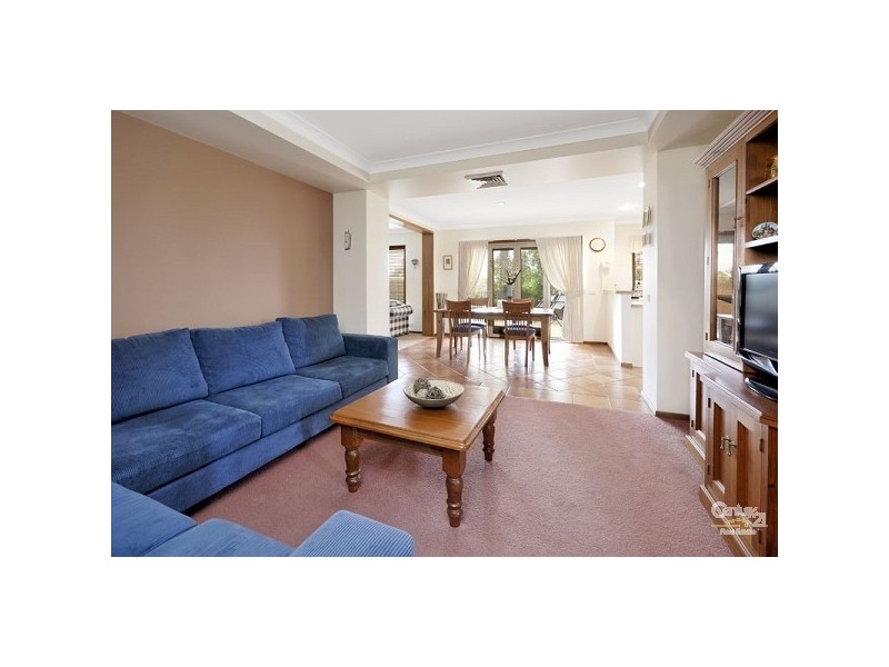 6 Fiddlewood Grove, Menai NSW 2234