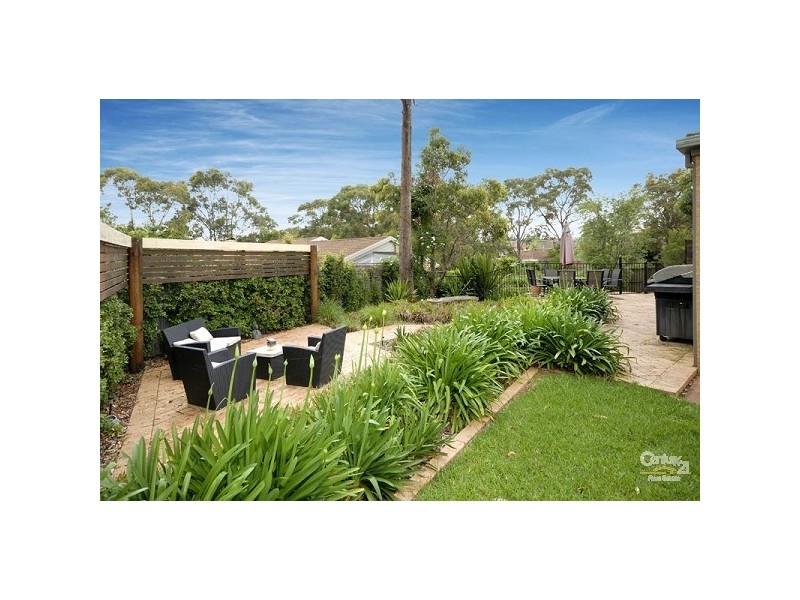 6 Fiddlewood Grove, Menai NSW 2234