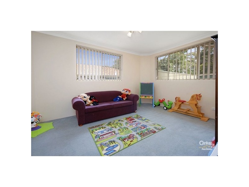 4/24 Arnold Place, Menai NSW 2234