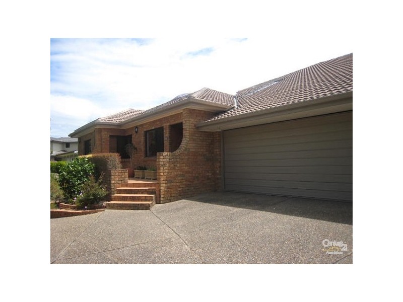 261 Fowler Road, Illawong NSW 2234