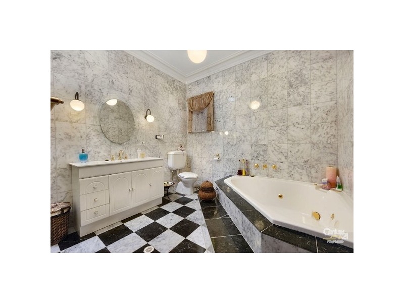6 Rosewall Dr, Menai NSW 2234