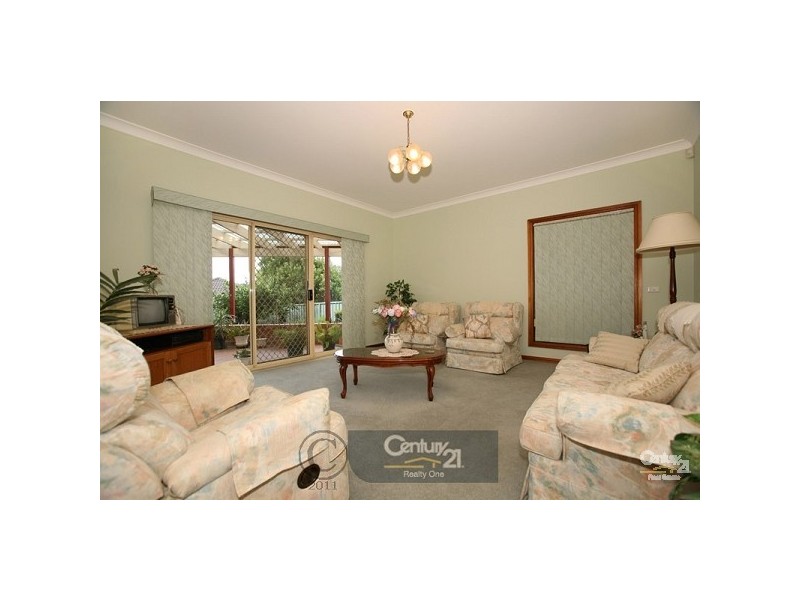 12 Nallada Pl, Alfords Point NSW 2234