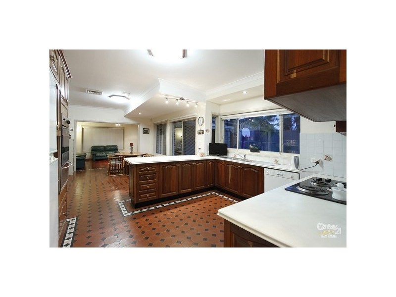 43 Royal Oak Drive, Alfords Point NSW 2234