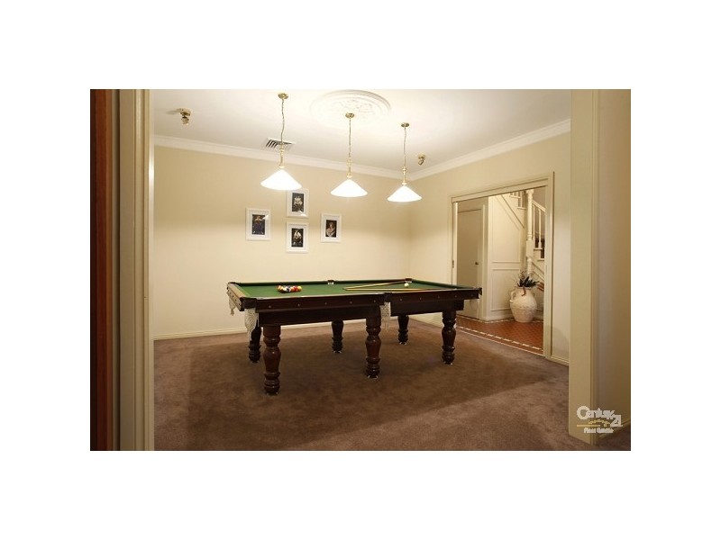 43 Royal Oak Drive, Alfords Point NSW 2234