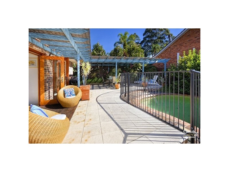 1 Lambeth Place, Illawong NSW 2234