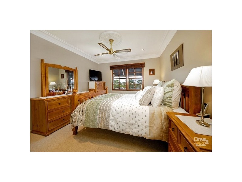 26 Palmer Close, Illawong NSW 2234