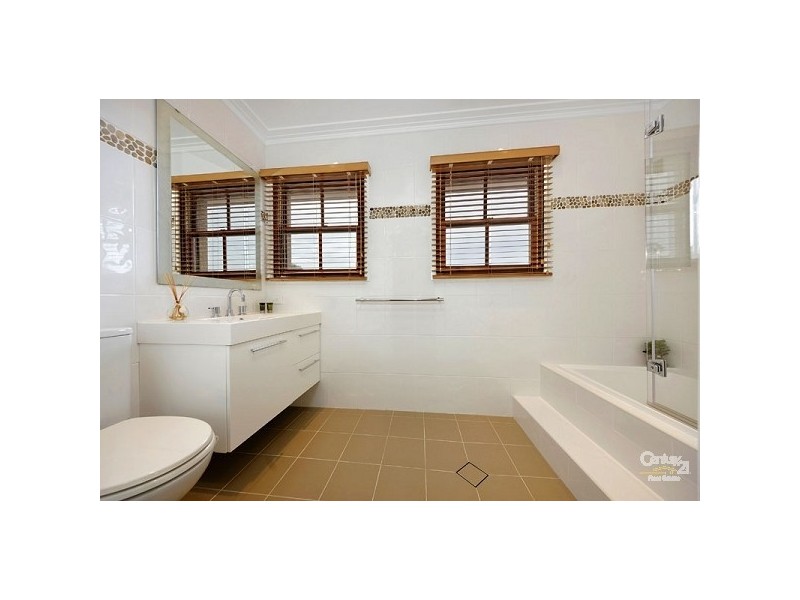 26 Palmer Close, Illawong NSW 2234