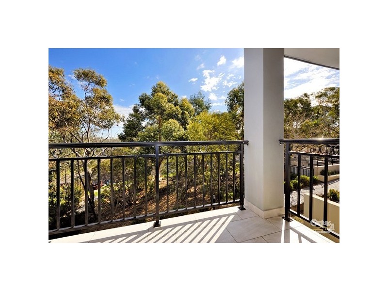 9/54 Osprey Drive, Illawong NSW 2234