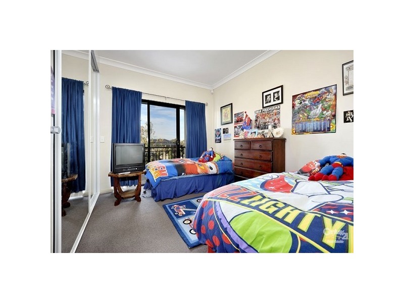 9/54 Osprey Drive, Illawong NSW 2234