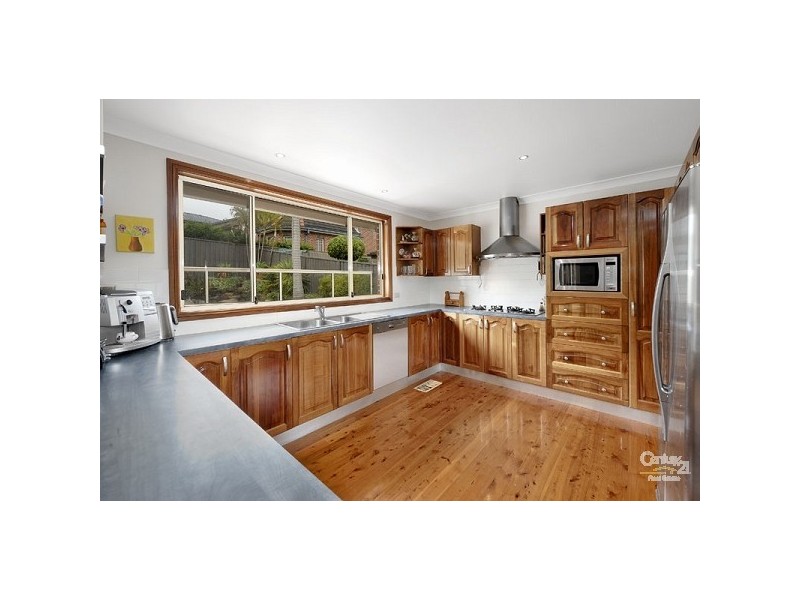 62 Griffin Parade, Illawong NSW 2234