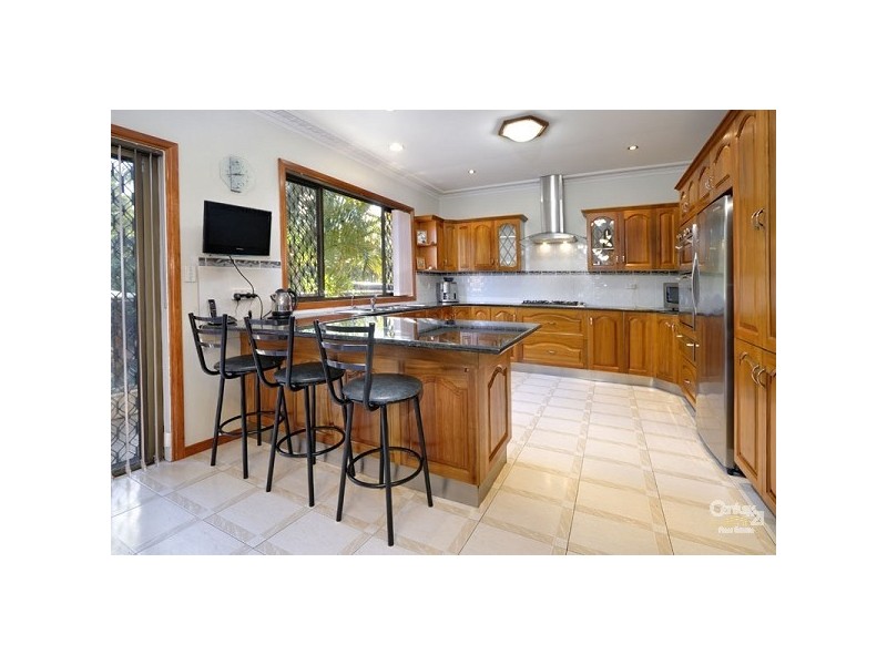 70 Sylvan Ridge Dr, Illawong NSW 2234