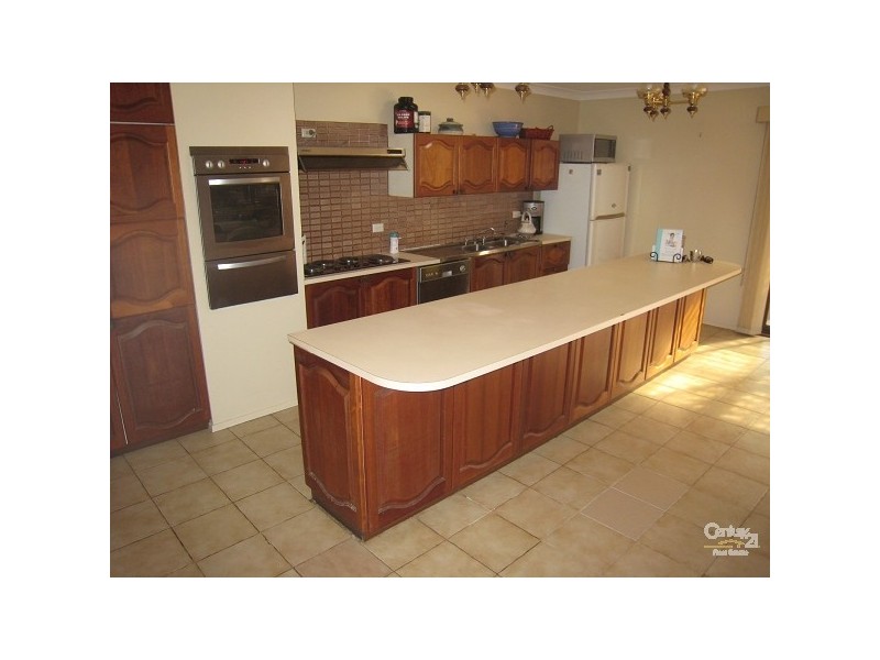 14 Gerald Road, Illawong NSW 2234