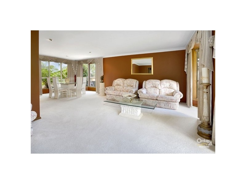 6 Thomas Mitchell Drive, Barden Ridge NSW 2234