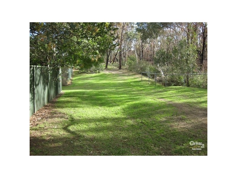 2 Ferguson Close, Menai NSW 2234