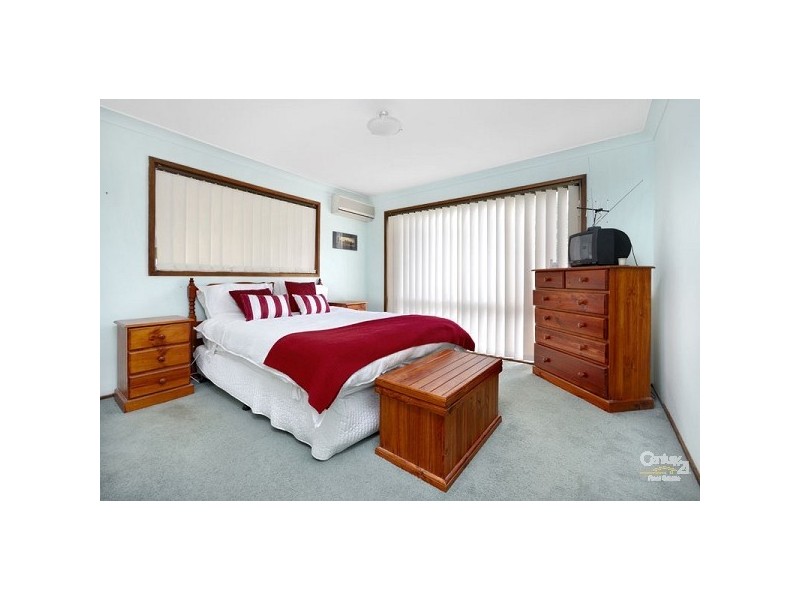 17 Elliott Road, Menai NSW 2234