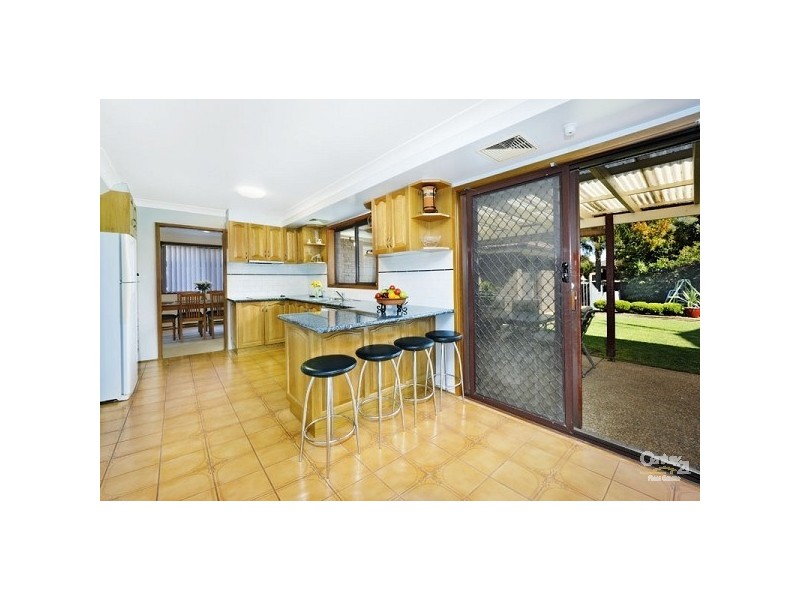 13 Ferguson Close, Menai NSW 2234