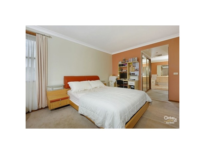 2 Laurel Grove, Menai NSW 2234