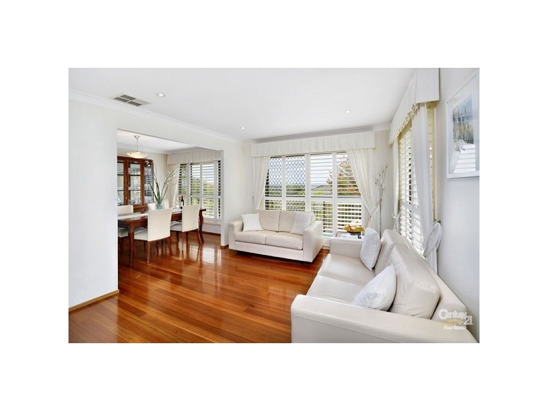 18 Hibiscus Cl, Alfords Point NSW 2234