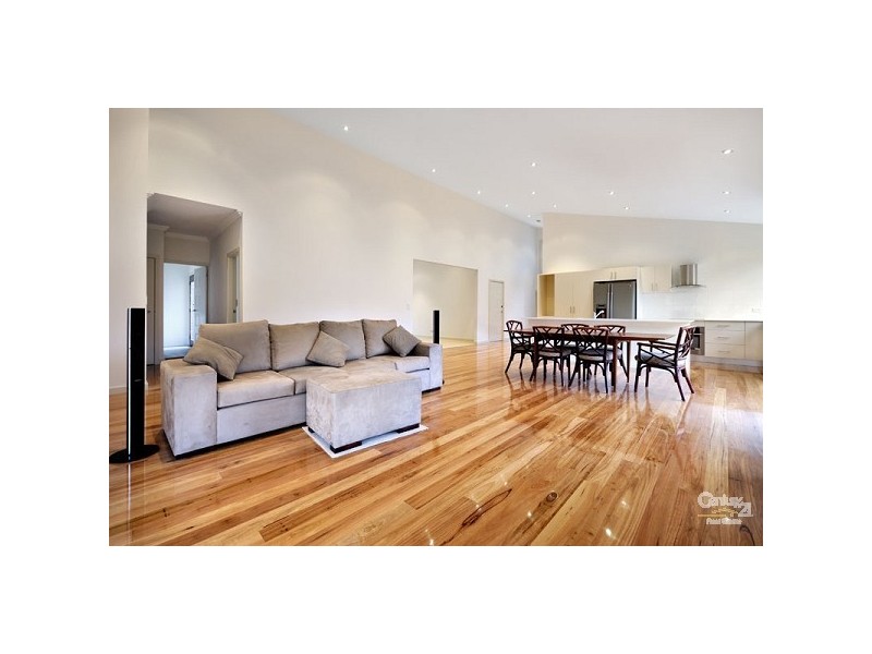 27 Monash Road, Menai NSW 2234