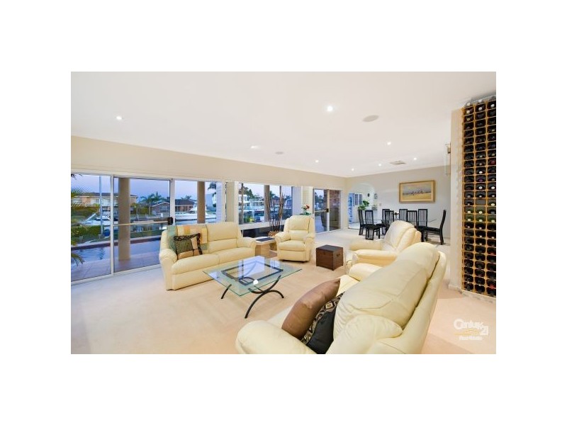 24 Clarence Crescent, Sylvania Waters NSW 2224