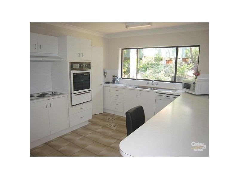 75 Bignell Street, Illawong NSW 2234